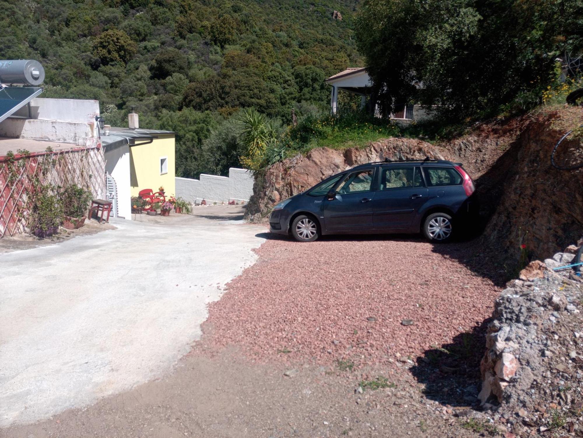 Locanda D'Ogliastra, Triei Buitenkant foto